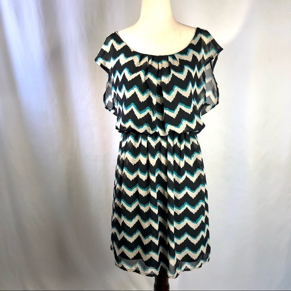 Lily Rose chiffon chevron sleeveless dress XS
